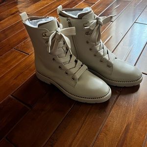 ANTONIO MELANI off-white combat boots. Never worn!